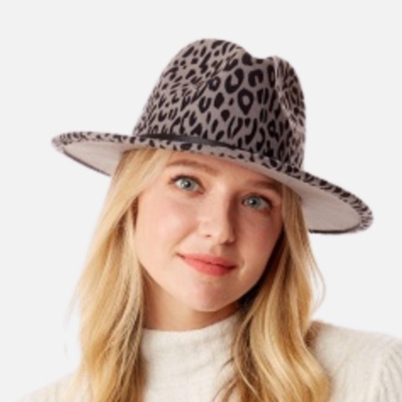 boutique. Accessories - Felt Leopard Print Wide Brim Hat With Thin Studded Leather Buckle Band